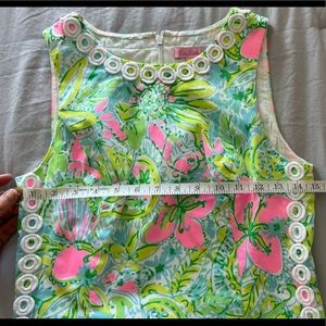 Cute Lilly Pulitzer Shift Dress. Gently used Smoke Free Home. 💕